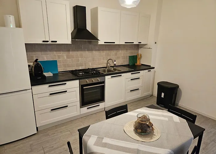 Casa Leonardo بارما